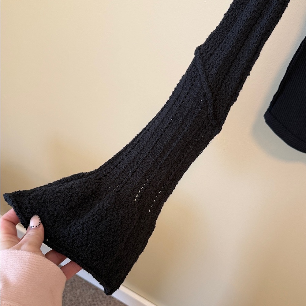 NWT Free People Black Long Sleeve Knit Sweater Size Large - Picture 4 of 6